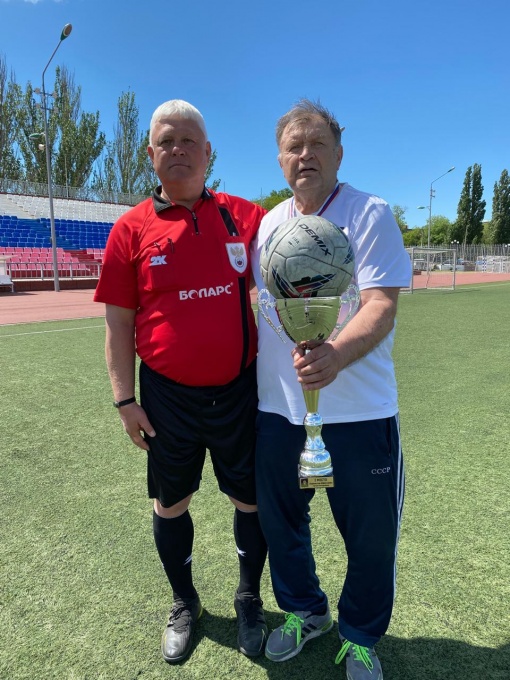 Сегодня ветеран донского футбола Владимир Павлов  отмечает 70-летний Юбилей!